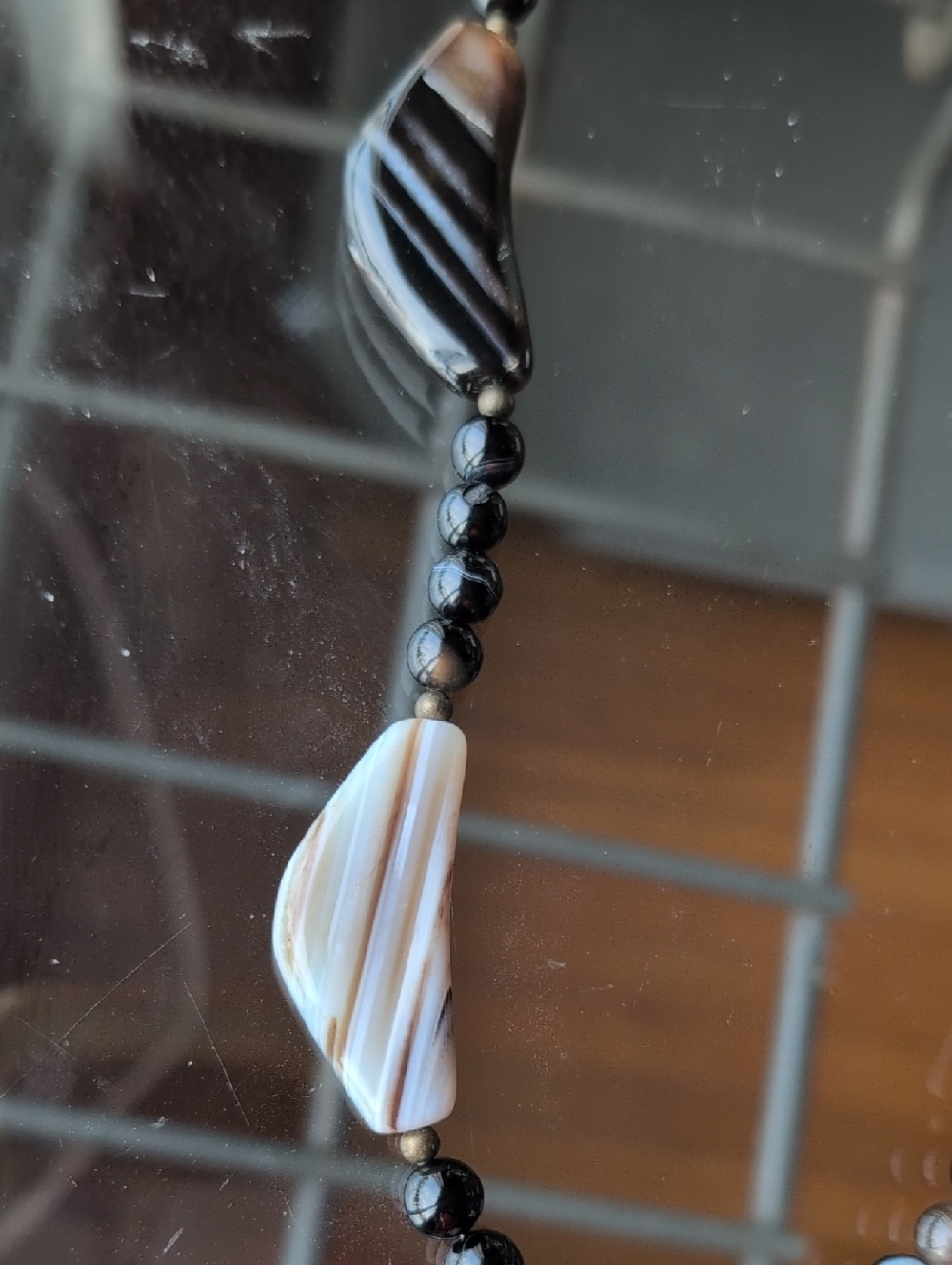 Handmade Black and White Line Agate Beaded Necklace With Quartz - Picture 3 of 4